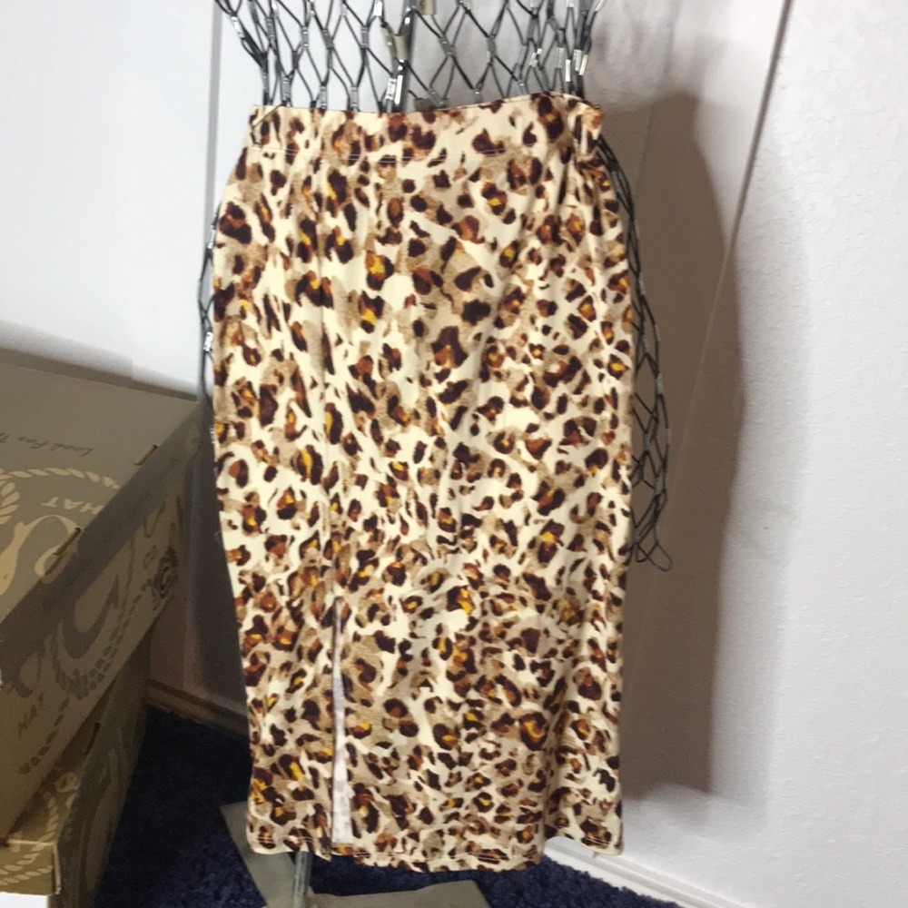 Women’s split skirt